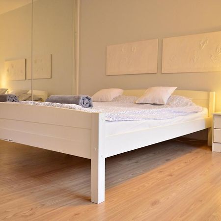 Cozy Apartment By The Old Town Gdańsk Exteriör bild